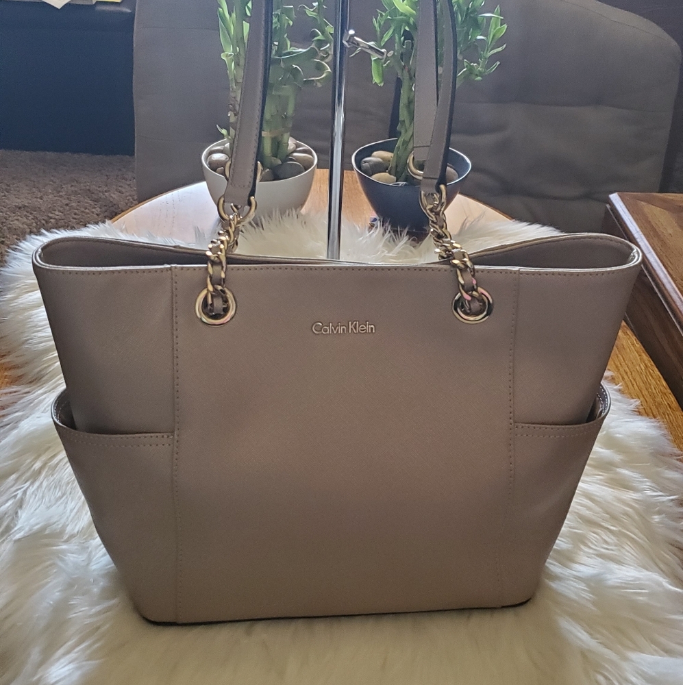 Calvin Klein saffiano leather chain-trimmed tote bag beige